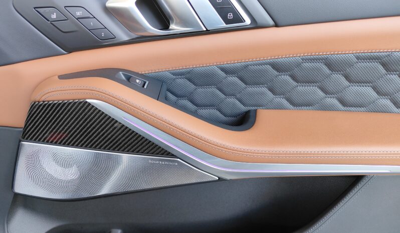 
								AED 7,400 P.M | 2025 BMW X5 M Competition | Under Warranty | GCC | full									