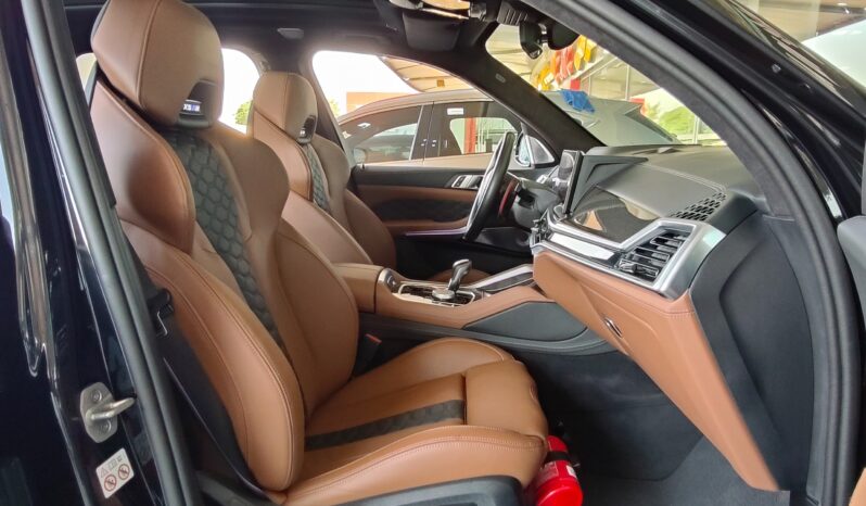 
								AED 7,400 P.M | 2025 BMW X5 M Competition | Under Warranty | GCC | full									