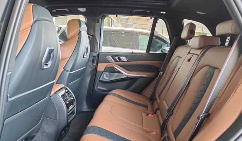 
								AED 7,400 P.M | 2025 BMW X5 M Competition | Under Warranty | GCC | full									