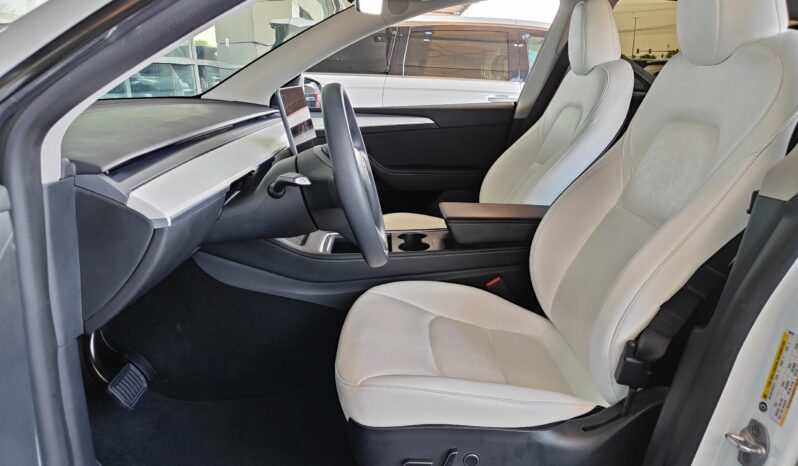 
								AED 1,320 P.M | 2023 Tesla Model Y Long Range Dual Motor | Under Warranty | GCC | full									