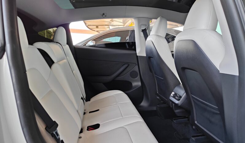 
								AED 1,320 P.M | 2023 Tesla Model Y Long Range Dual Motor | Under Warranty | GCC | full									