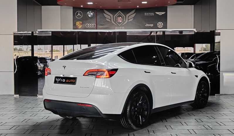 
								AED 1,320 P.M | 2023 Tesla Model Y Long Range Dual Motor | Under Warranty | GCC | full									