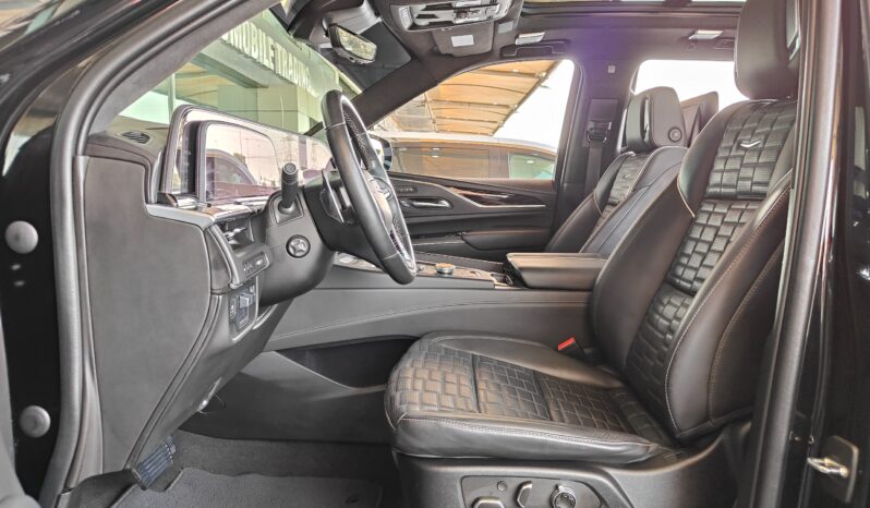 
								AED 5,860 P.M | 2023 Cadillac Escalade V | Under Cadillac Warranty  Service Contract | GCC | full									