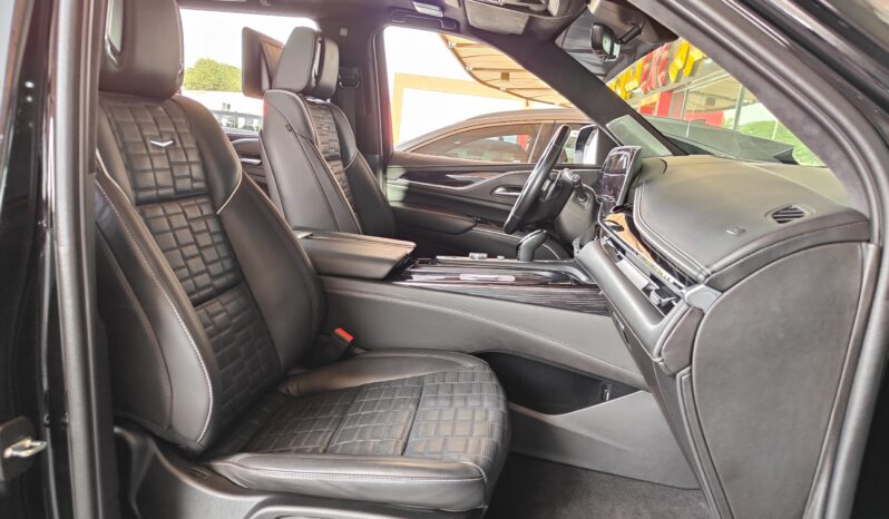 
								AED 5,860 P.M | 2023 Cadillac Escalade V | Under Cadillac Warranty  Service Contract | GCC | full									