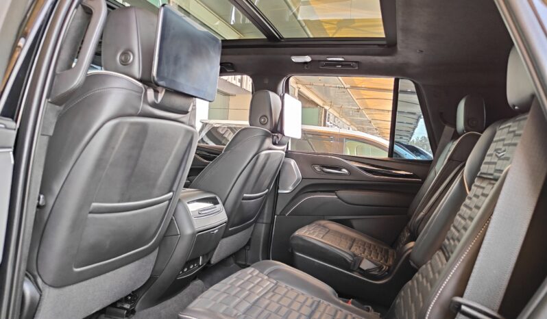 
								AED 5,860 P.M | 2023 Cadillac Escalade V | Under Cadillac Warranty  Service Contract | GCC | full									