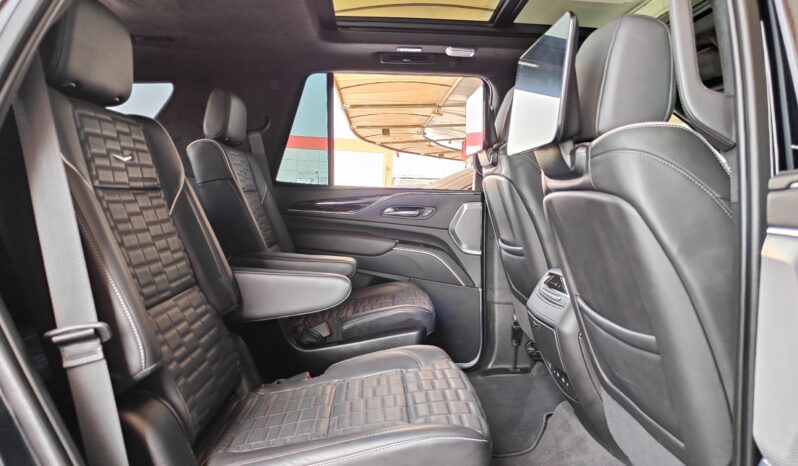 
								AED 5,860 P.M | 2023 Cadillac Escalade V | Under Cadillac Warranty  Service Contract | GCC | full									