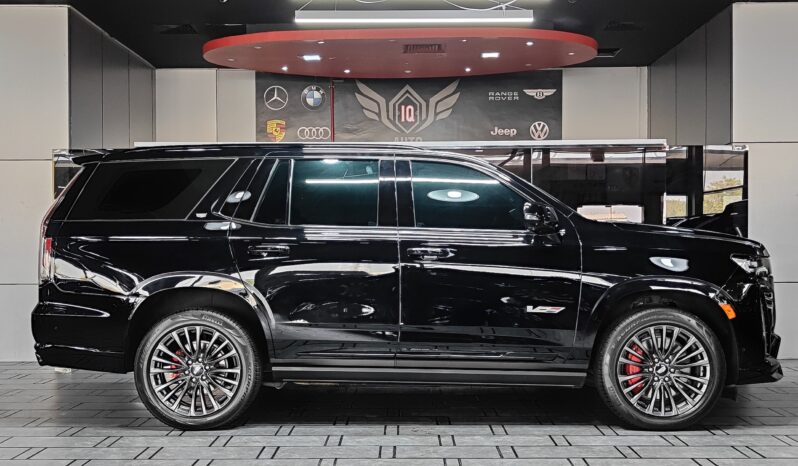 
								AED 5,860 P.M | 2023 Cadillac Escalade V | Under Cadillac Warranty  Service Contract | GCC | full									