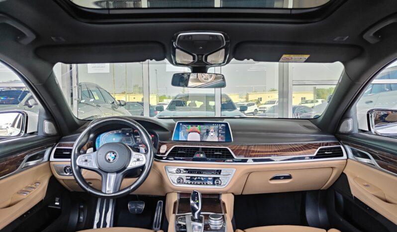 
								AED 2,350 P.M | 2021 BMW 730Li M Sport | Under Warranty | GCC | full									