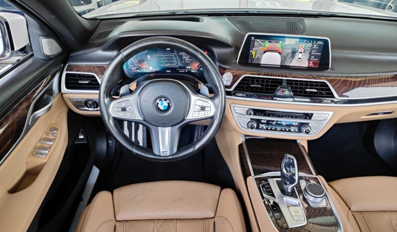 
								AED 2,350 P.M | 2021 BMW 730Li M Sport | Under Warranty | GCC | full									