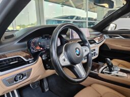 
										AED 2,350 P.M | 2021 BMW 730Li M Sport | Under Warranty | GCC | full									