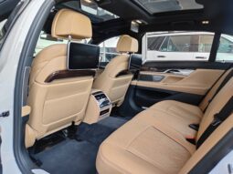 
										AED 2,350 P.M | 2021 BMW 730Li M Sport | Under Warranty | GCC | full									