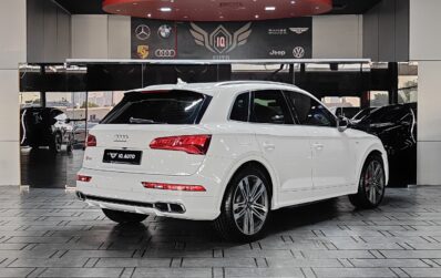 AED 1,900 P.M | 2018 Audi SQ5 Quattro | Under Warranty | GCC |