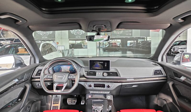 
								AED 1,900 P.M | 2018 Audi SQ5 Quattro | Under Warranty | GCC | full									