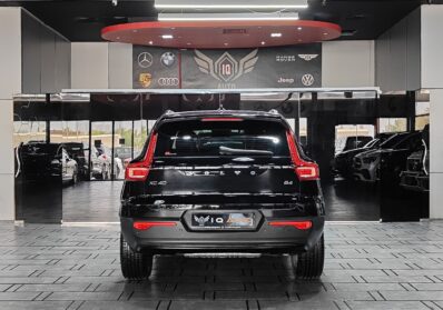 AED 1,800 P.M | 2024 Volvo XC40 B4 Ultimate Dark | Under Warranty | GCC |