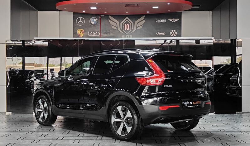 
								AED 1,800 P.M | 2024 Volvo XC40 B4 Ultimate Dark | Under Warranty | GCC | full									