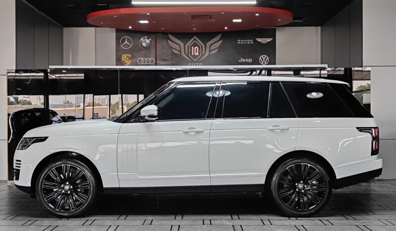 
								AED 2,450 P.M | 2019 Range Rover Vogue HSE | Under Warranty | GCC | full									