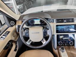 
										AED 2,450 P.M | 2019 Range Rover Vogue HSE | Under Warranty | GCC | full									