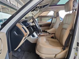 
										AED 2,450 P.M | 2019 Range Rover Vogue HSE | Under Warranty | GCC | full									