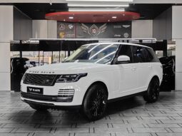 
										AED 2,450 P.M | 2019 Range Rover Vogue HSE | Under Warranty | GCC | full									