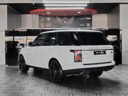 
										AED 2,450 P.M | 2019 Range Rover Vogue HSE | Under Warranty | GCC | full									