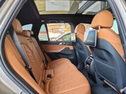 
										AED 1,700 P.M | 2019 BMW X5 xDrive40i M Sport | Under Warranty | GCC | full									