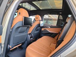 
										AED 1,700 P.M | 2019 BMW X5 xDrive40i M Sport | Under Warranty | GCC | full									