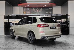 
										AED 1,700 P.M | 2019 BMW X5 xDrive40i M Sport | Under Warranty | GCC | full									