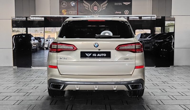 
								AED 1,700 P.M | 2019 BMW X5 xDrive40i M Sport | Under Warranty | GCC | full									
