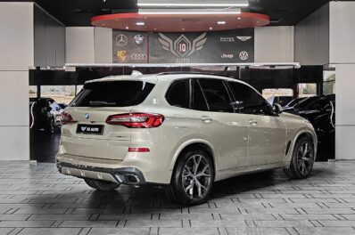 AED 1,700 P.M | 2019 BMW X5 xDrive40i M Sport | Under Warranty | GCC |