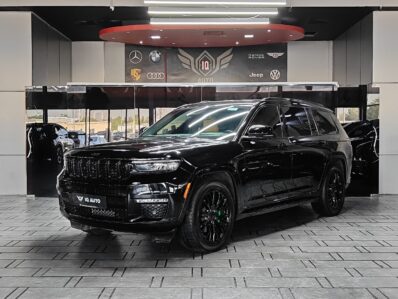 AED 2,950 P.M | 2023 Jeep Grand Cherokee 4×4 Summit | Under Warranty | GCC |