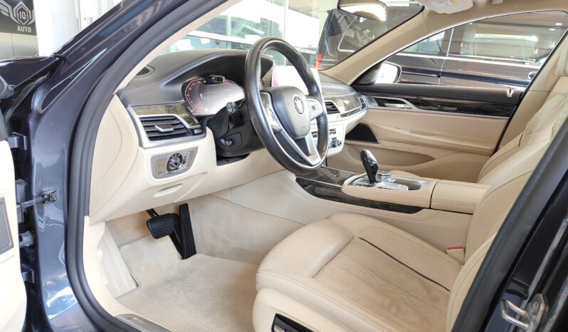 
								AED 2,000 P.M | 2020 BMW 730Li Executive Lounge | Executive Lounge Seating With Rear Entertainment | Under Warranty | GCC | full									