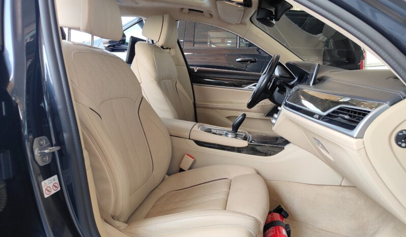 
								AED 2,000 P.M | 2020 BMW 730Li Executive Lounge | Executive Lounge Seating With Rear Entertainment | Under Warranty | GCC | full									