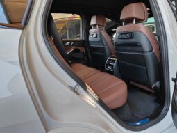 
										AED 1,950 P.M | 2020 BMW X5 M50i M-Sport V8 | Under Warranty | GCC | full									