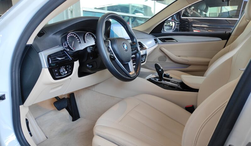 
								AED 1,185 P.M | 2020 BMW 520i Executive | Under Warranty | GCC | full									