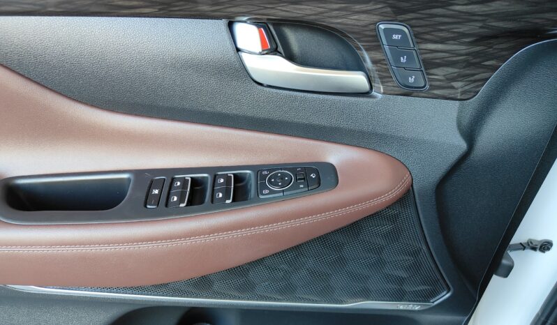 
								AED 920 P.M | 2019 Hyundai Santa Fe 3.5 HTRAC (7 Seater) Full Option | Under Warranty | GCC | full									