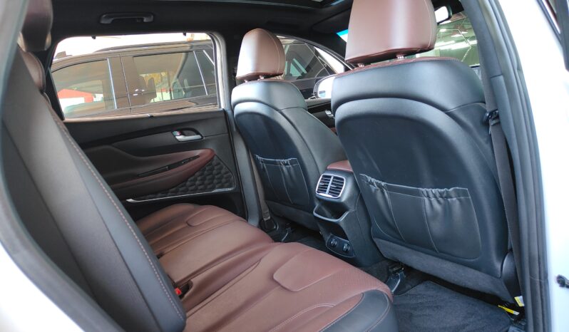 
								AED 920 P.M | 2019 Hyundai Santa Fe 3.5 HTRAC (7 Seater) Full Option | Under Warranty | GCC | full									