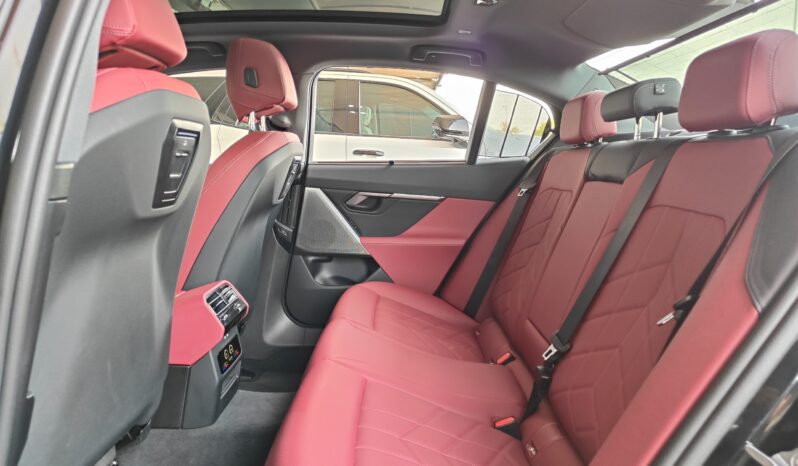 
								AED 3,140 P.M | 2024 BMW 520i Excellence | Under Warranty | GCC | full									