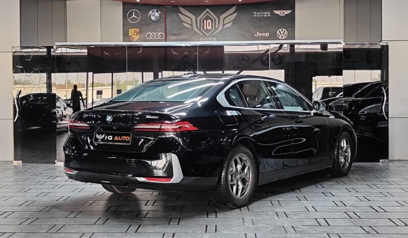 
								AED 3,140 P.M | 2024 BMW 520i Excellence | Under Warranty | GCC | full									