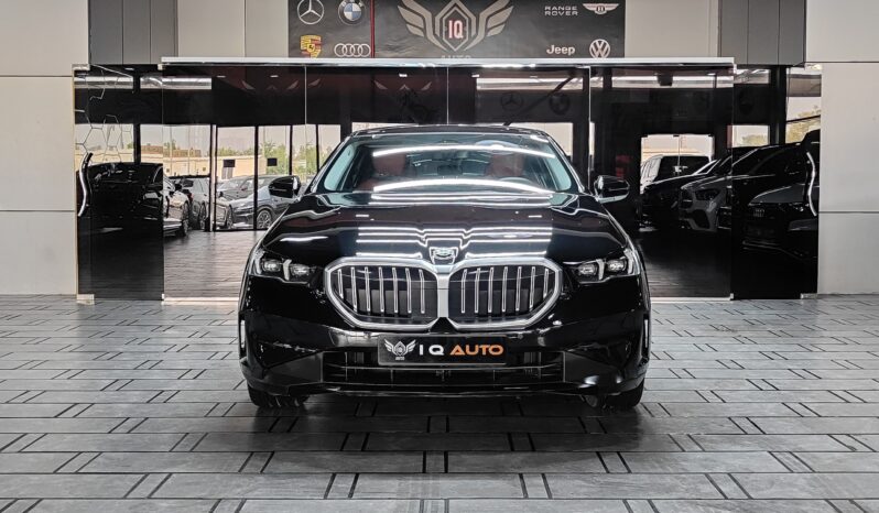 
								AED 3,140 P.M | 2024 BMW 520i Excellence | Under Warranty | GCC | full									