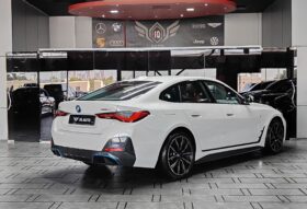 AED 2,340 P.M | 2024 BMW i4 Gran Coupé eDrive35 M Sport | Under Warranty | GCC |