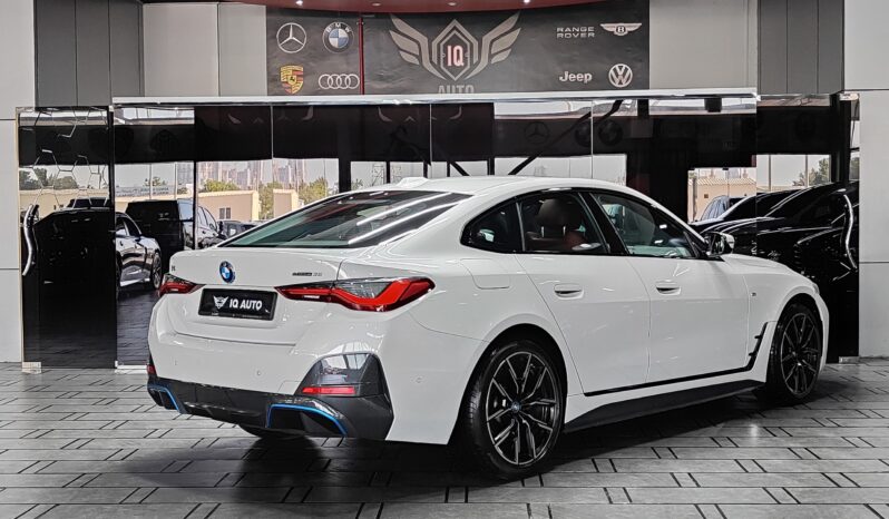 
								AED 2,340 P.M | 2024 BMW i4 Gran Coupé eDrive35 M Sport | Under Warranty | GCC | full									
