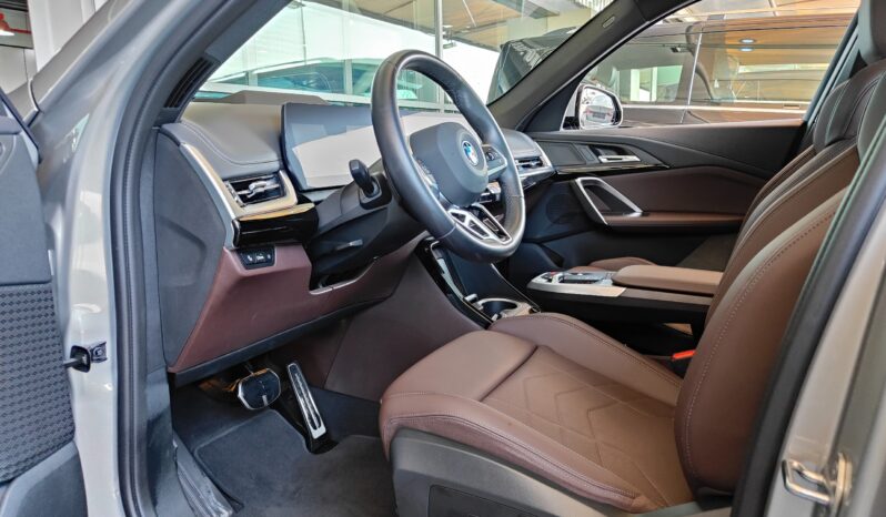 
								AED 1,860 P.M | 2024 BMW iX1 eDrive20 M Sport | Under Warranty | GCC | full									