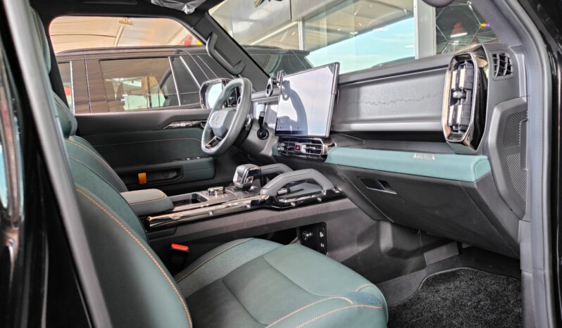 
								AED 1,950 P.M | 2025 Jetour T2 2.0T Luxury Full Option | Under Warranty | GCC | full									