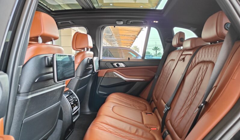 
								AED 1,590 P.M | 2019 BMW X5 xDrive50i M Sport Full Option | Under Warranty | GCC | full									