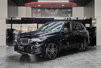 AED 1,590 P.M | 2019 BMW X5 xDrive50i M Sport Full Option | Under Warranty | GCC |