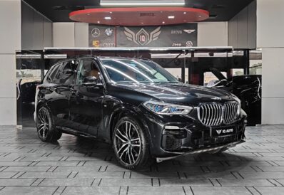 AED 1,590 P.M | 2019 BMW X5 xDrive50i M Sport Full Option | Under Warranty | GCC |