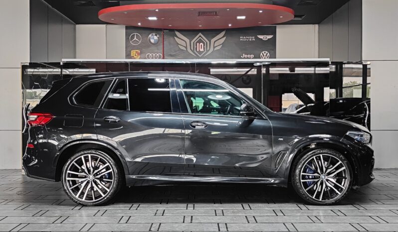 
								AED 1,590 P.M | 2019 BMW X5 xDrive50i M Sport Full Option | Under Warranty | GCC | full									