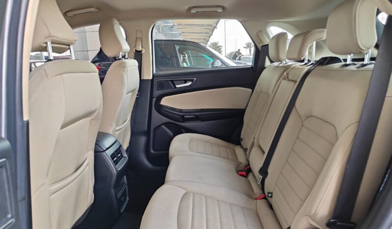 
								AED 790 P.M | 2021 Ford Edge SE AWD | Under Ford Warranty | GCC | full									