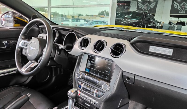 
								AED 2,200 P.M | 2017 Ford Mustang GT Premium | Under Warranty | GCC | full									