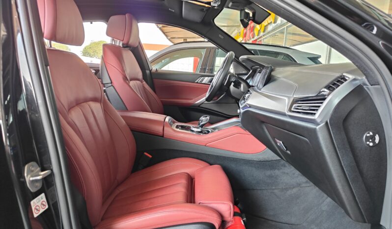 
								AED 2,390 P.M | 2020 BMW X6 xDrive40i M Sport | Under Warranty | GCC | full									